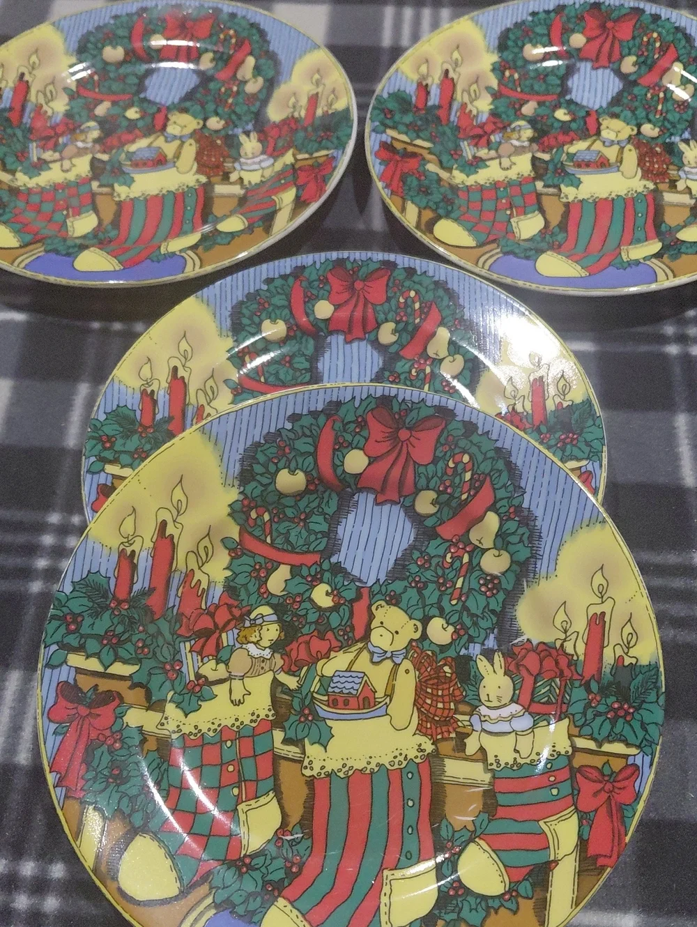 Trisa Christmas Memories Salad Dessert Plate Set Of 4